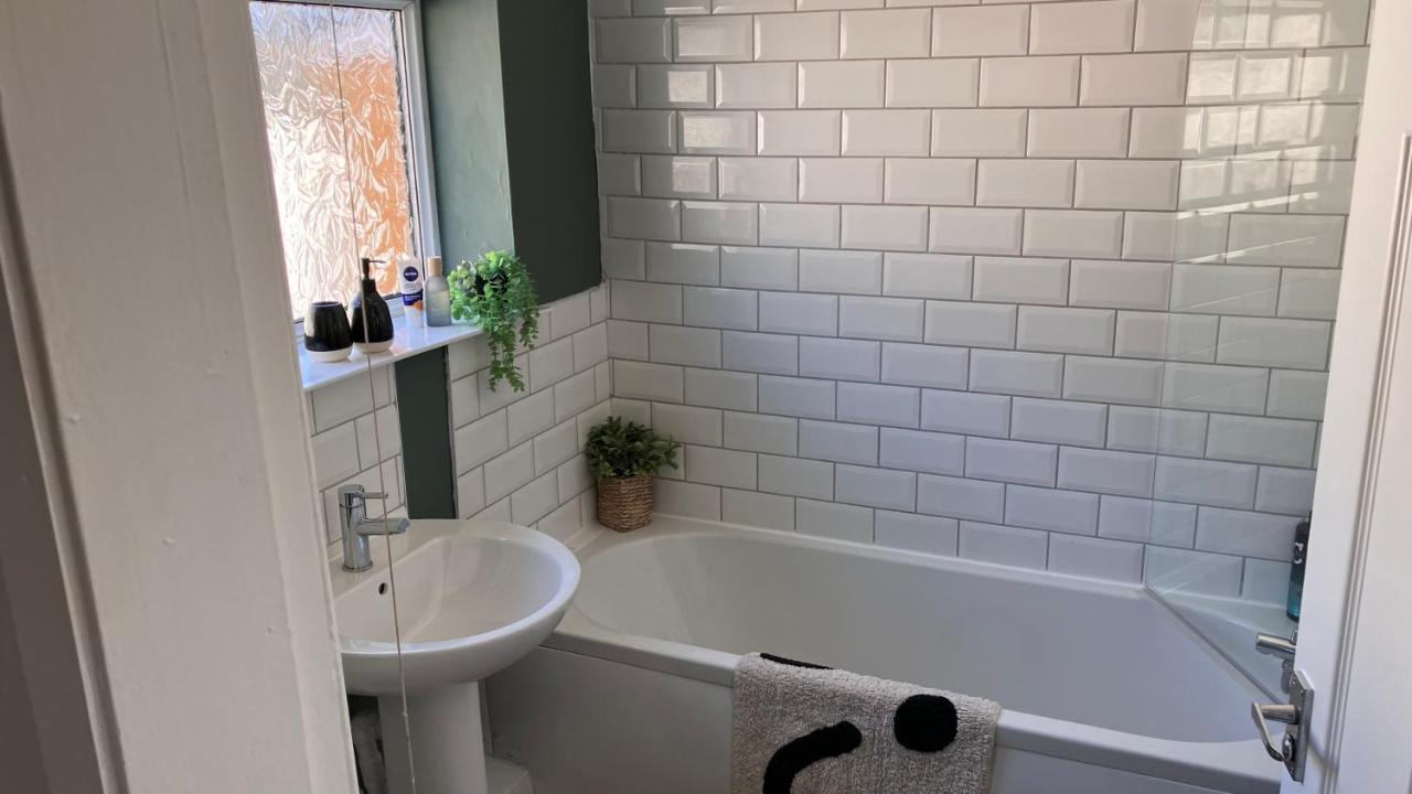 Rose Cottage - City Centre, Hospital Crownwork Studios, Nissan & Stadium Of Light Sunderland  Ngoại thất bức ảnh